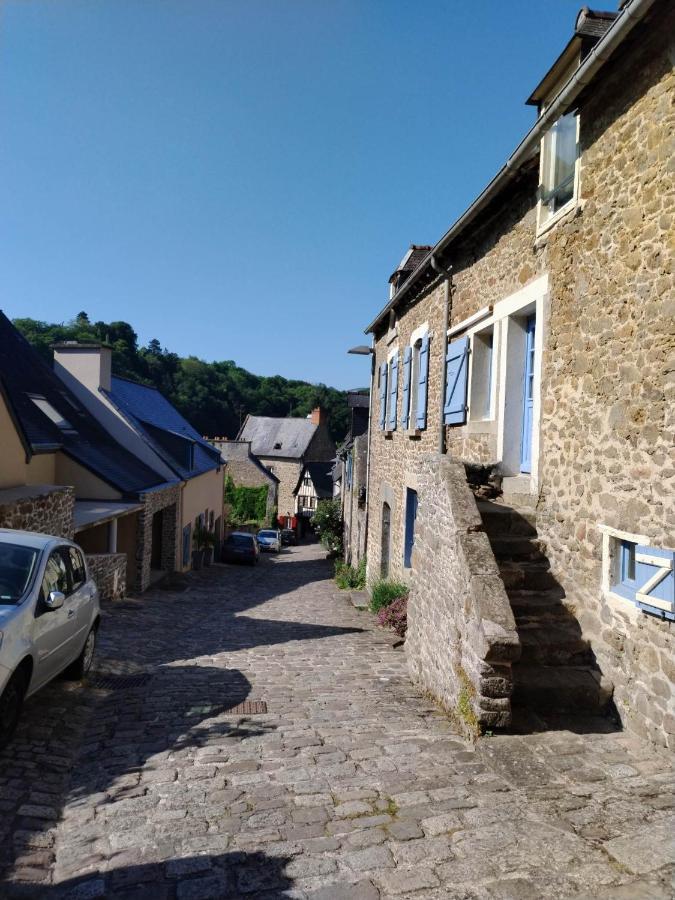 Lanvallay Chambre D'Hote Familiale De La Maison Bleue المظهر الخارجي الصورة